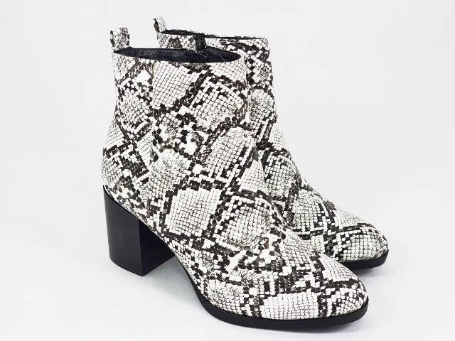 Ghete dama alb cu negru Alina biashoes.ro imagine reduceri